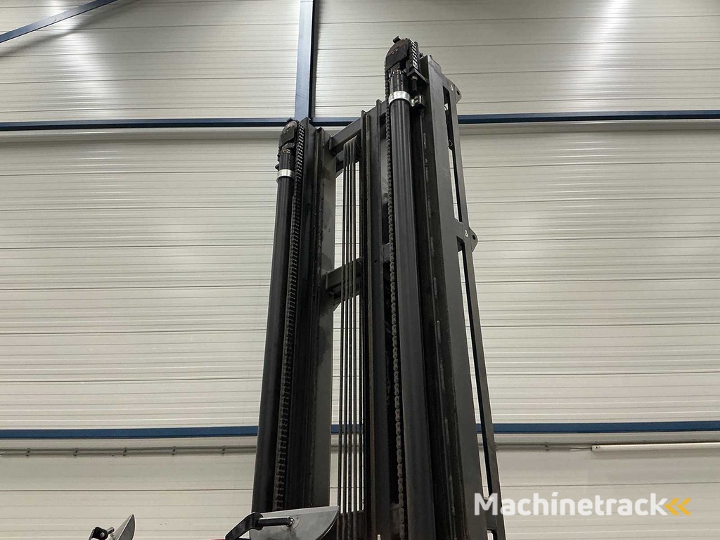 Toyota - 2010 - VCE135 - Smallegangentruck