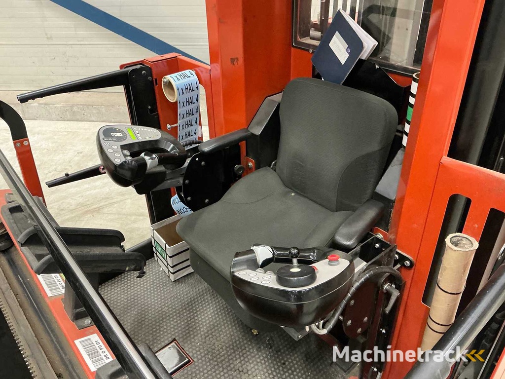 Toyota - 2010 - VCE135 - Smallegangentruck