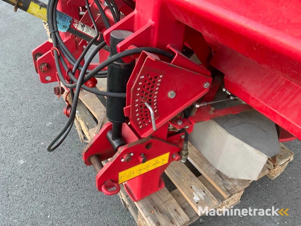 2005 Lely SX 3000 Kunstmeststrooier