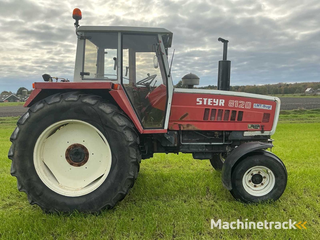 Steyr 8120
