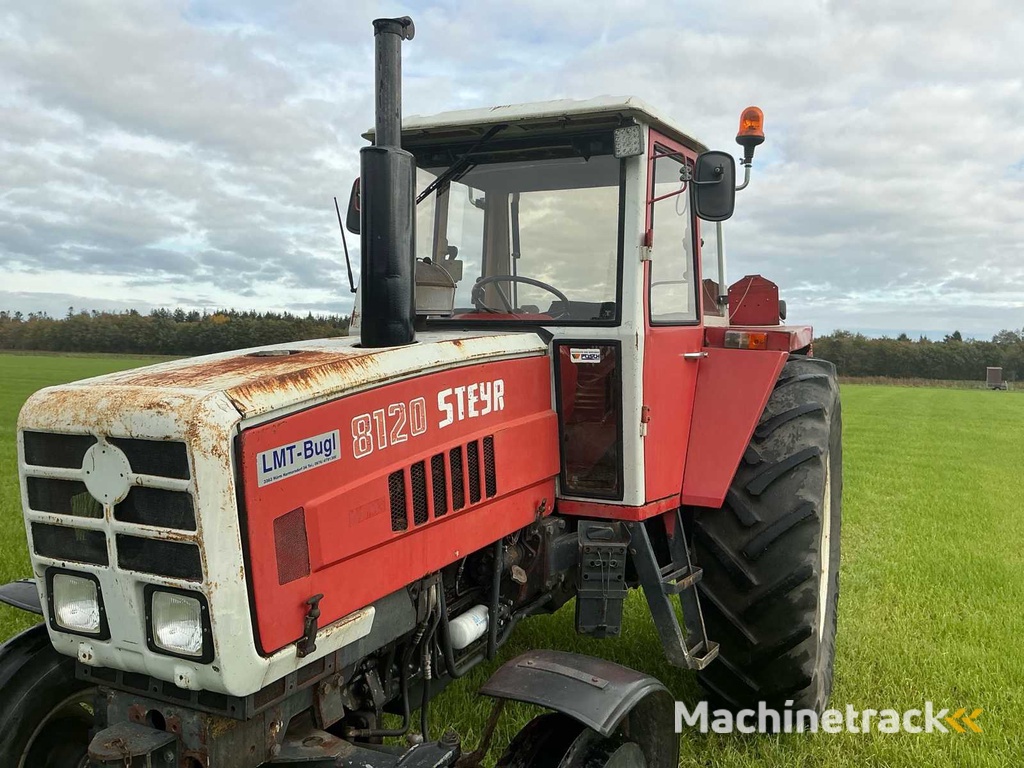 Steyr 8120
