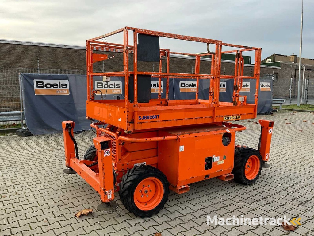 2015 SkyJack SJ 6826RT Hoogwerker 4x4