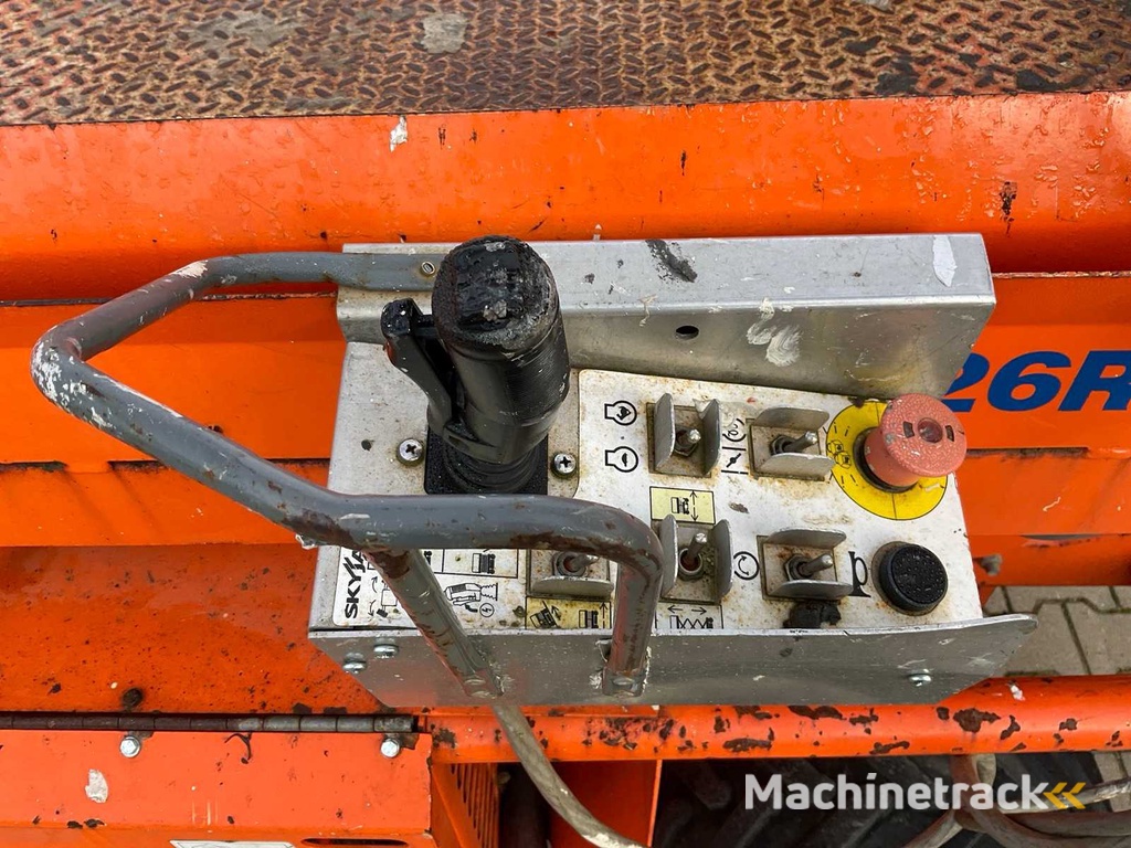 2015 SkyJack SJ 6826RT Hoogwerker 4x4