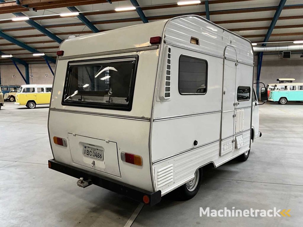 1977 Volkswagen T2 Camper