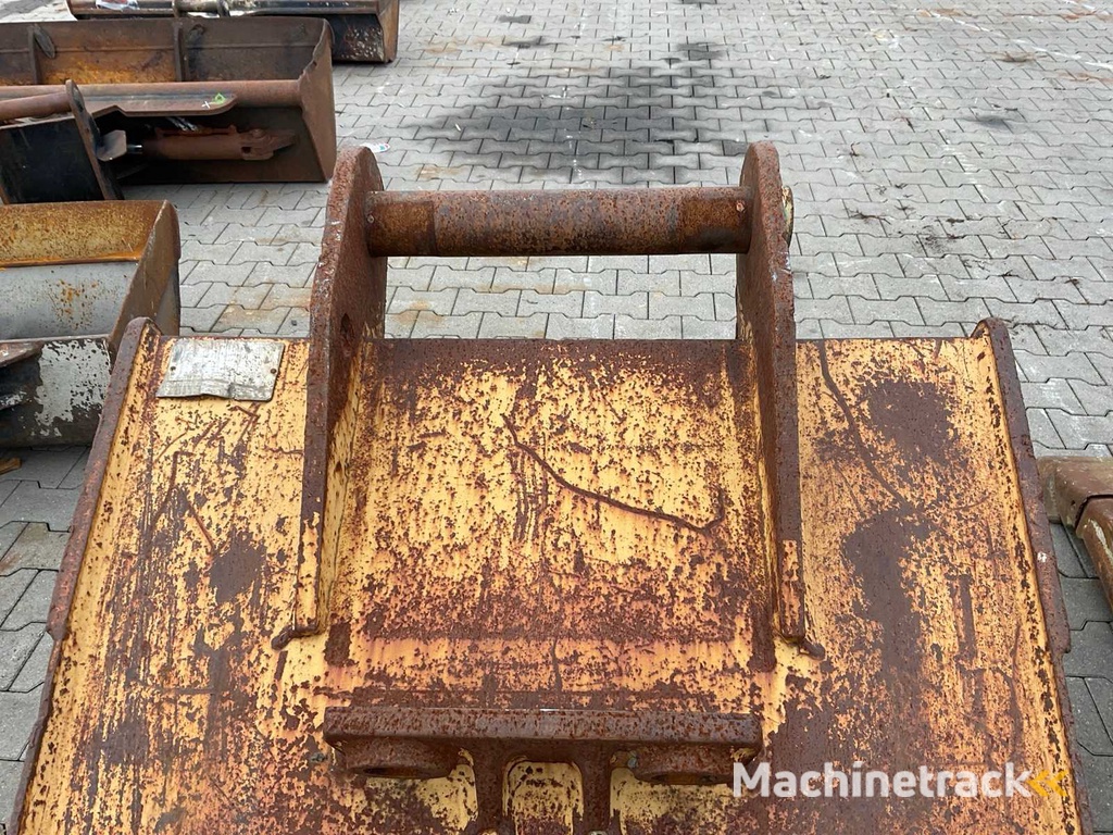Excavator bucket SW10