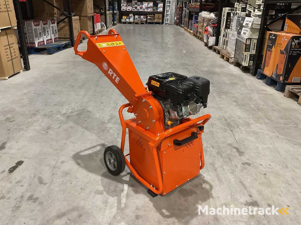 2025 - RTE 6779 Houthakselaar