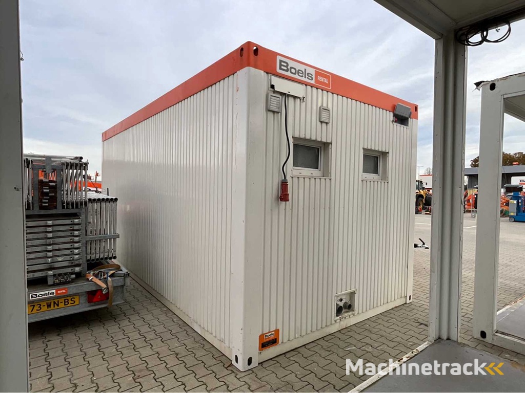 Kleusberg Solid Sanitaire unit;