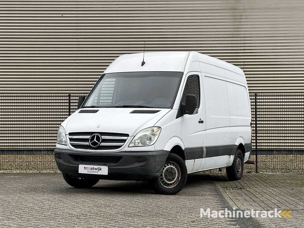 Mercedes-Benz Sprinter 315 2.2 CDI 366 EHD 150pk 2007, 49-VGK-5 Bedrijfswagen Youngtimer