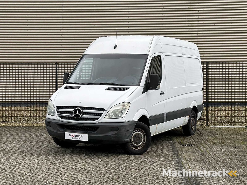 Mercedes-Benz Sprinter 315 2.2 CDI 366 EHD 150pk 2007, 49-VGK-5 Bedrijfswagen Youngtimer