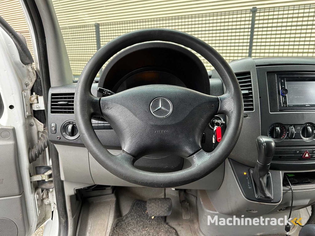 Mercedes-Benz Sprinter 315 2.2 CDI 366 EHD 150pk 2007, 49-VGK-5 Bedrijfswagen Youngtimer