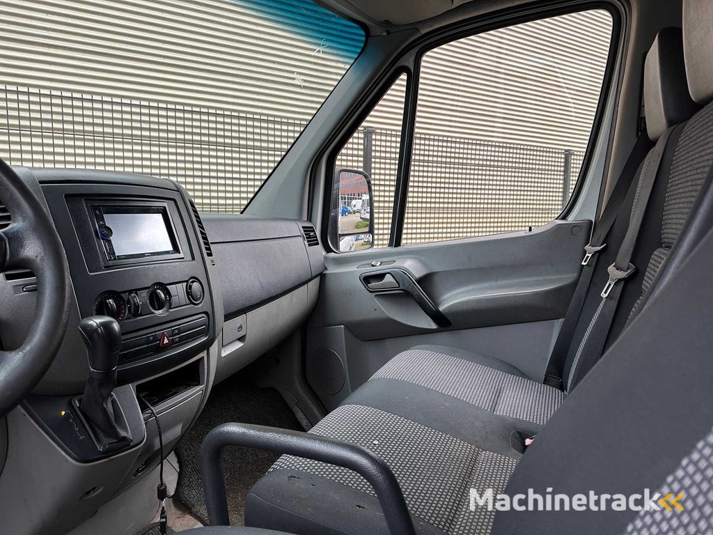 Mercedes-Benz Sprinter 315 2.2 CDI 366 EHD 150pk 2007, 49-VGK-5 Bedrijfswagen Youngtimer