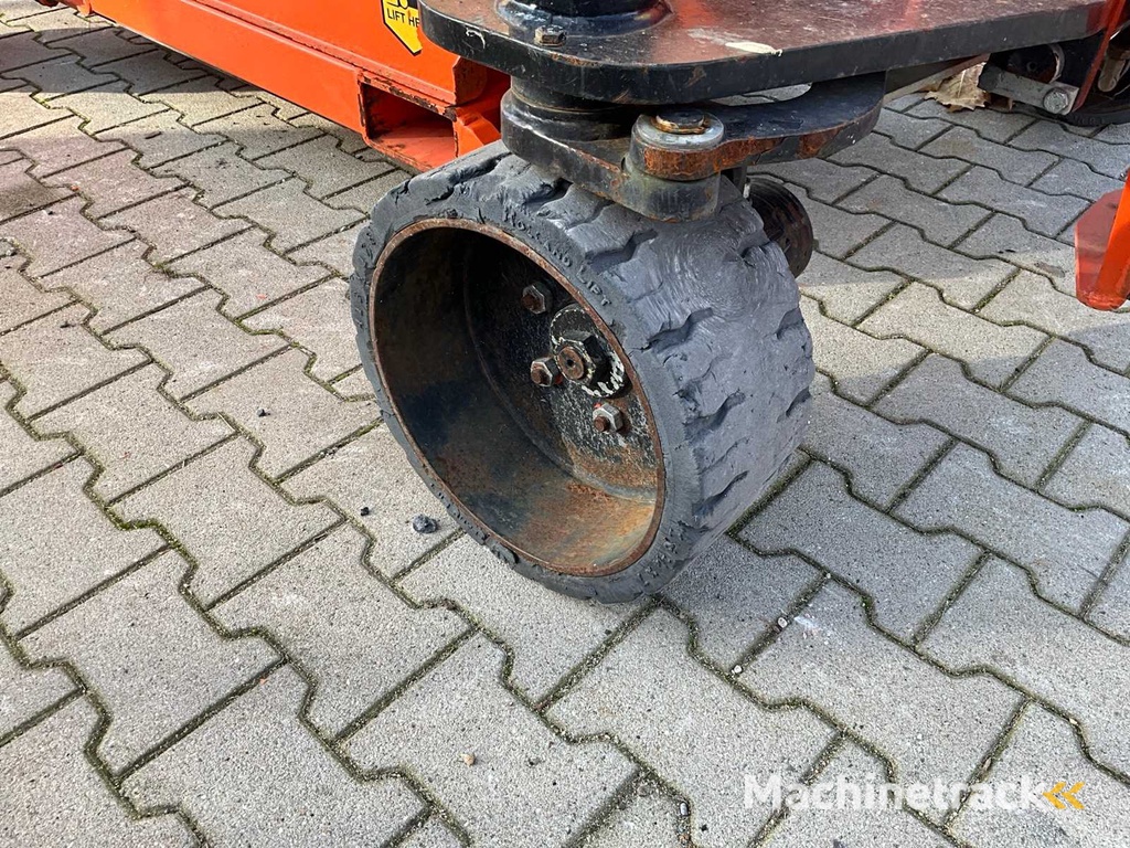 2014 Holland Lift HL-11816 Hoogwerker