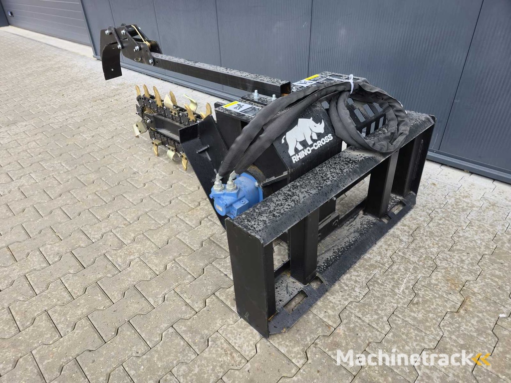 2024 Rhino-cross sleuvenfrees ten behoeve van schranklader