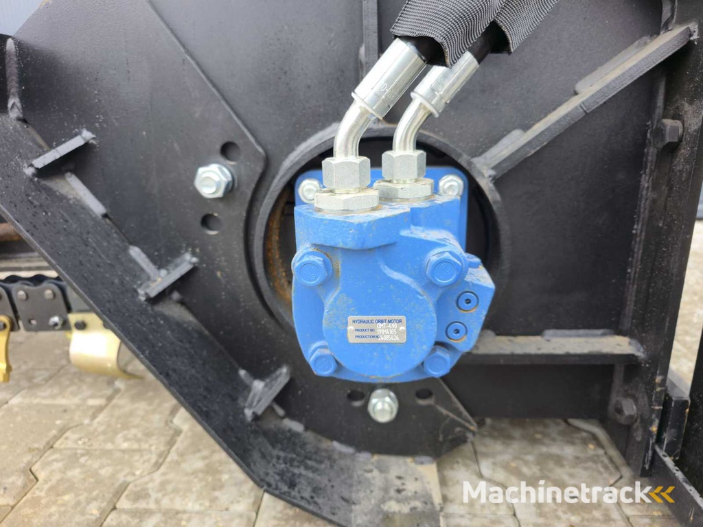 2024 Rhino-cross sleuvenfrees ten behoeve van schranklader