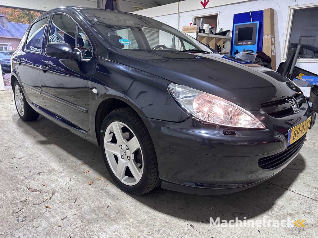 Peugeot - 307 - 2.0-16V Griffe - 89-PJ-NS