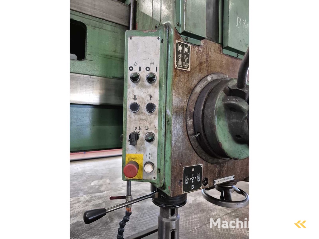 MAS - 1995 - VO 63 - Radiaalboormachine