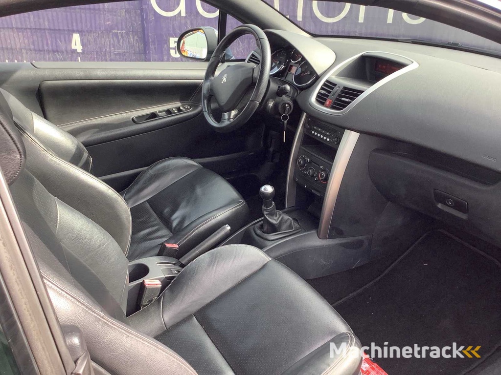 2012 - Peugeot - 207 CC - 1.6 VTi Griffe - Personenauto