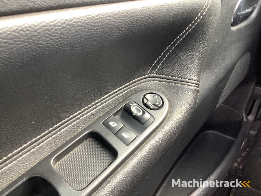 2012 - Peugeot - 207 CC - 1.6 VTi Griffe - Personenauto