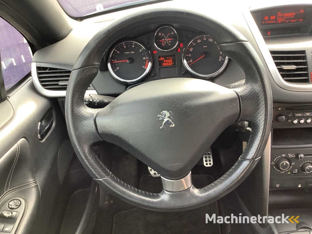2012 - Peugeot - 207 CC - 1.6 VTi Griffe - Personenauto