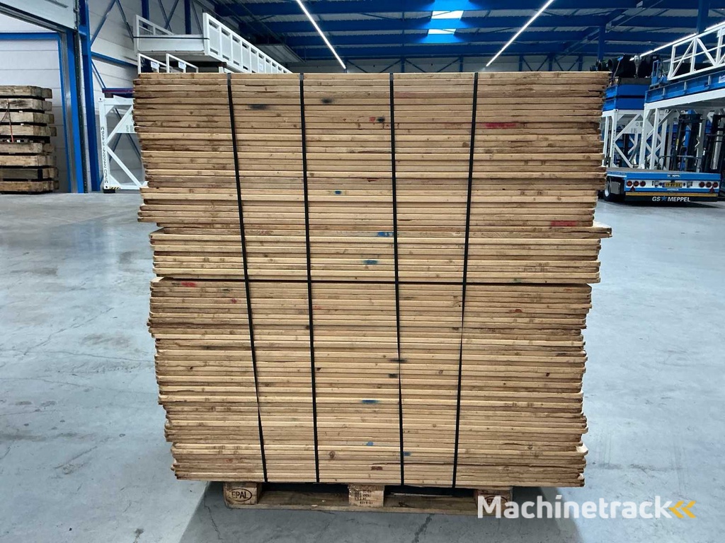 Partij Vuren/Grenenhout Kaasplanken 1660x420x20 Bouwhout