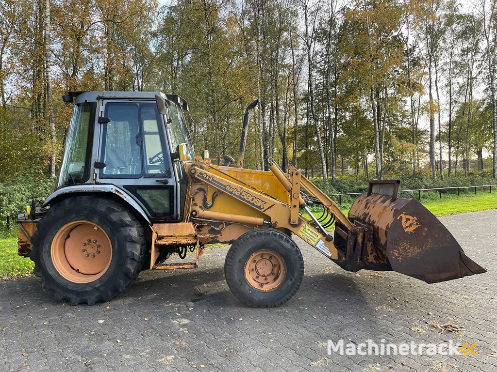 Case - 1995 - 580 SK Turbo - Graaflaadmachine