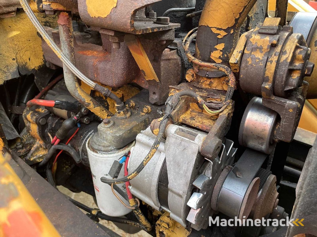 Case - 1995 - 580 SK Turbo - Graaflaadmachine