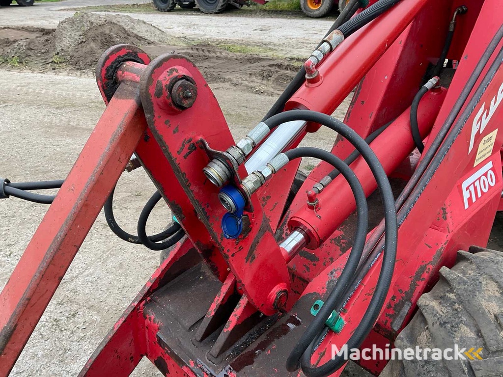 1998 Fuchs F1100 Shovel