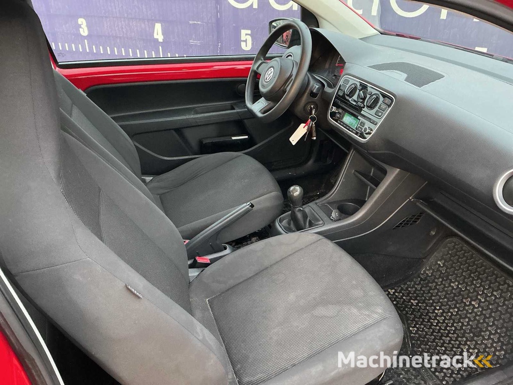 2012 - Volkswagen - Up! - 1.0 take up! - Personenauto