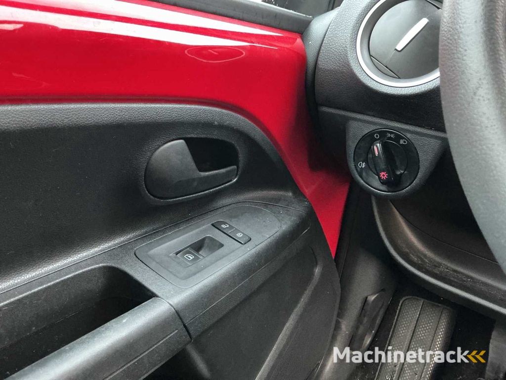 2012 - Volkswagen - Up! - 1.0 take up! - Personenauto