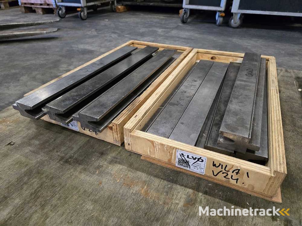 Wila - V24 30 degrees - Various parts, tools and accessories