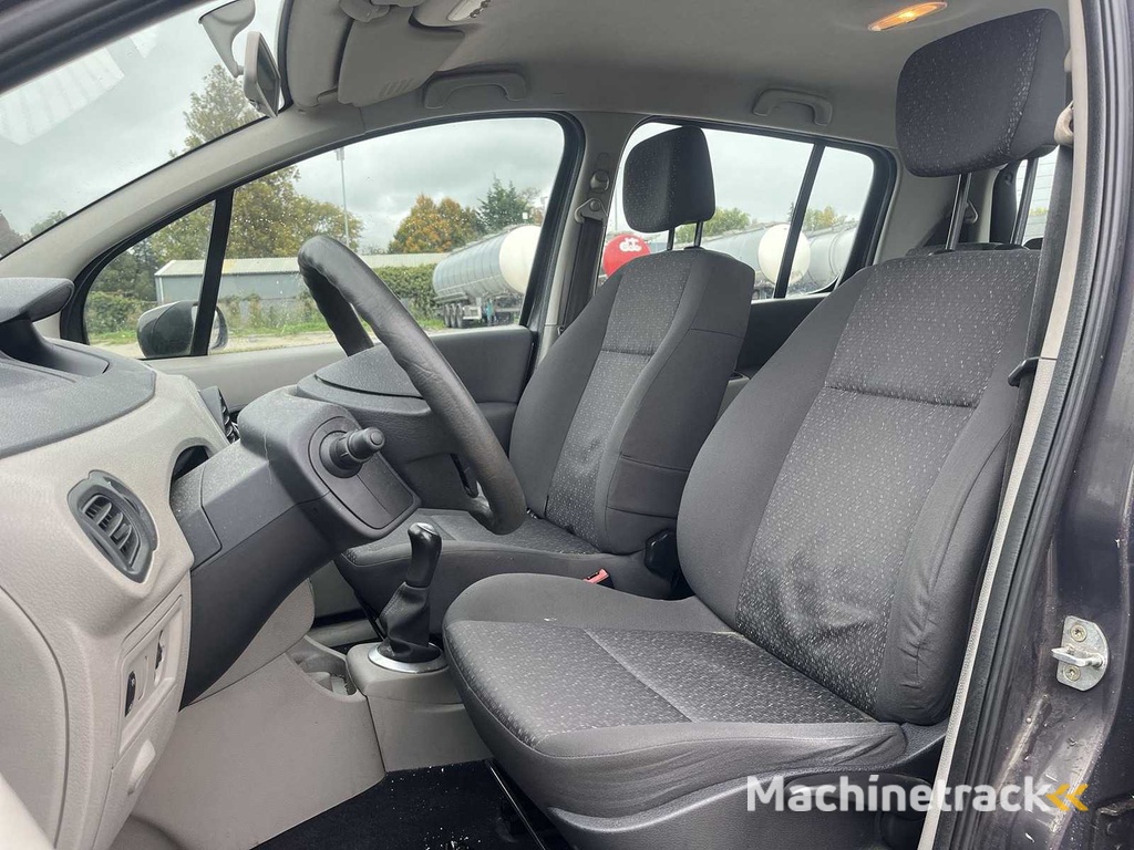 Renault Modus 1.4-16V Authentique Luxe 2005 | 61-TJ-JB