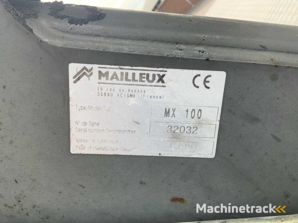1998 Mailleux MX100 Frontlader mit Zubehör