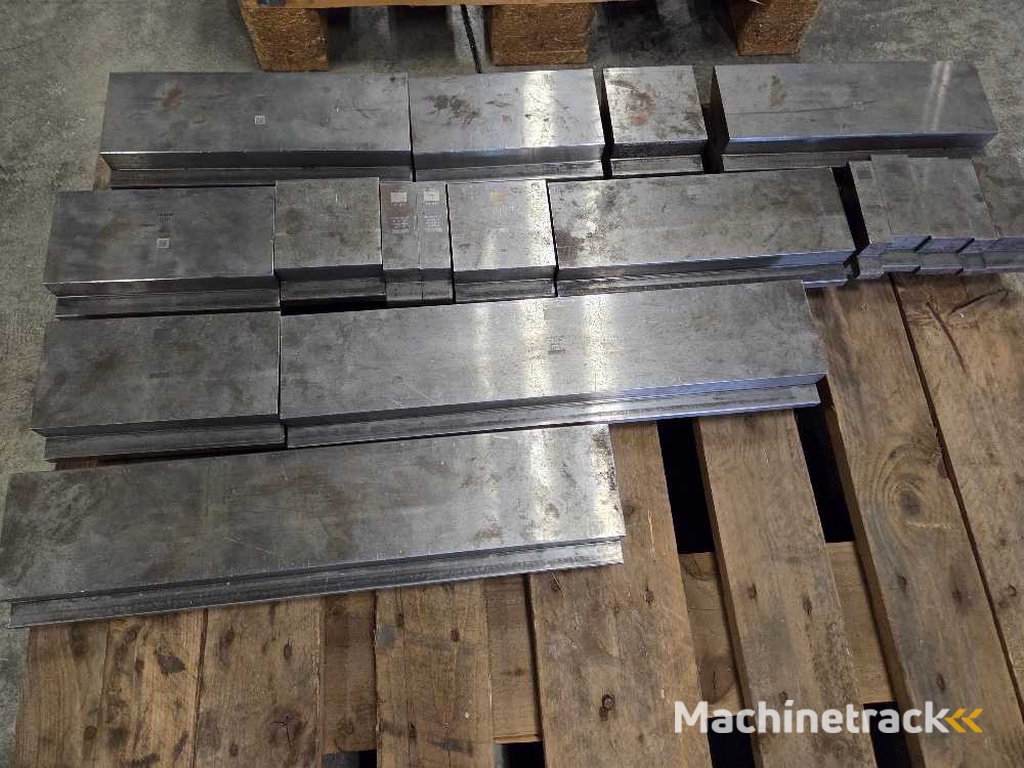Trumpf - Press brake - Various parts, tools and accessories