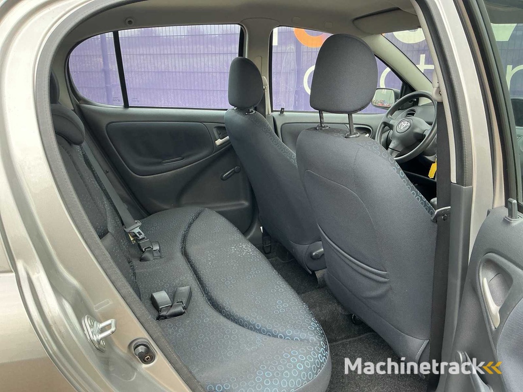 2003 - Toyota - Yaris - 1.0 VVT-i Luna MMT - Personenauto