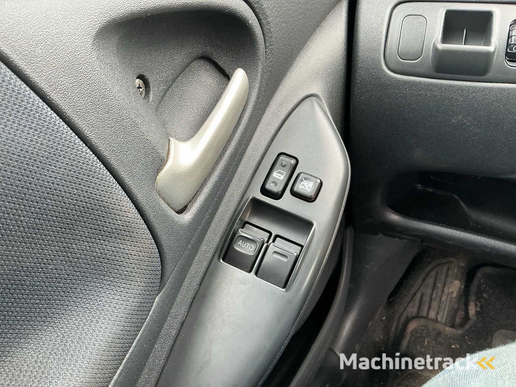 2003 - Toyota - Yaris - 1.0 VVT-i Luna MMT - Personenauto