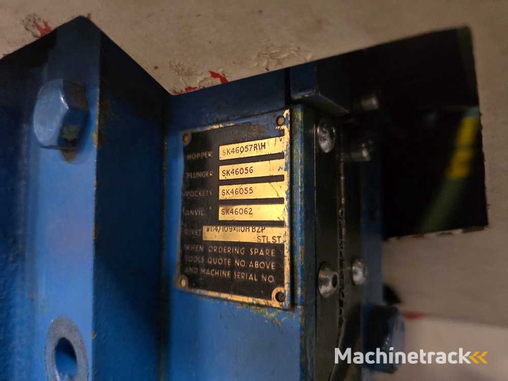 - SK 46057R/H - Sonstige Blechbearbeitungsmaschinen