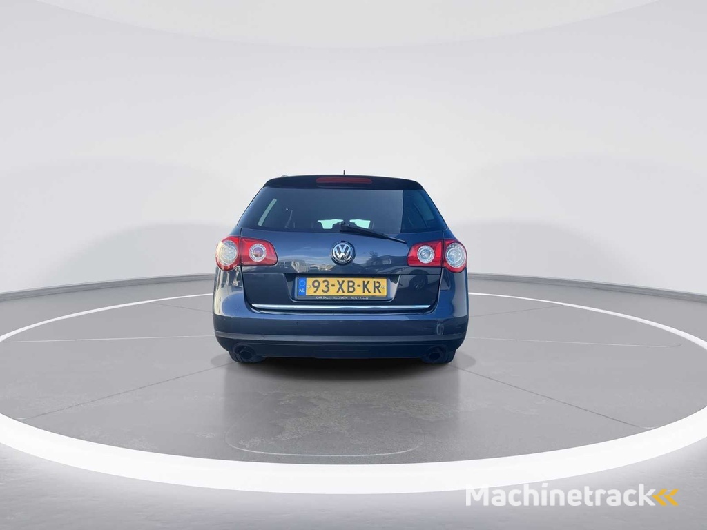 Volkswagen Passat Variant 3.2 V6 Highline 4Motion 2007 | 93-XB-KR