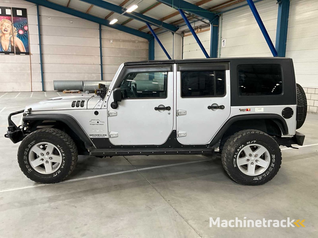 2008 JEEP WRANGLER Sahara 4x4 Personenauto