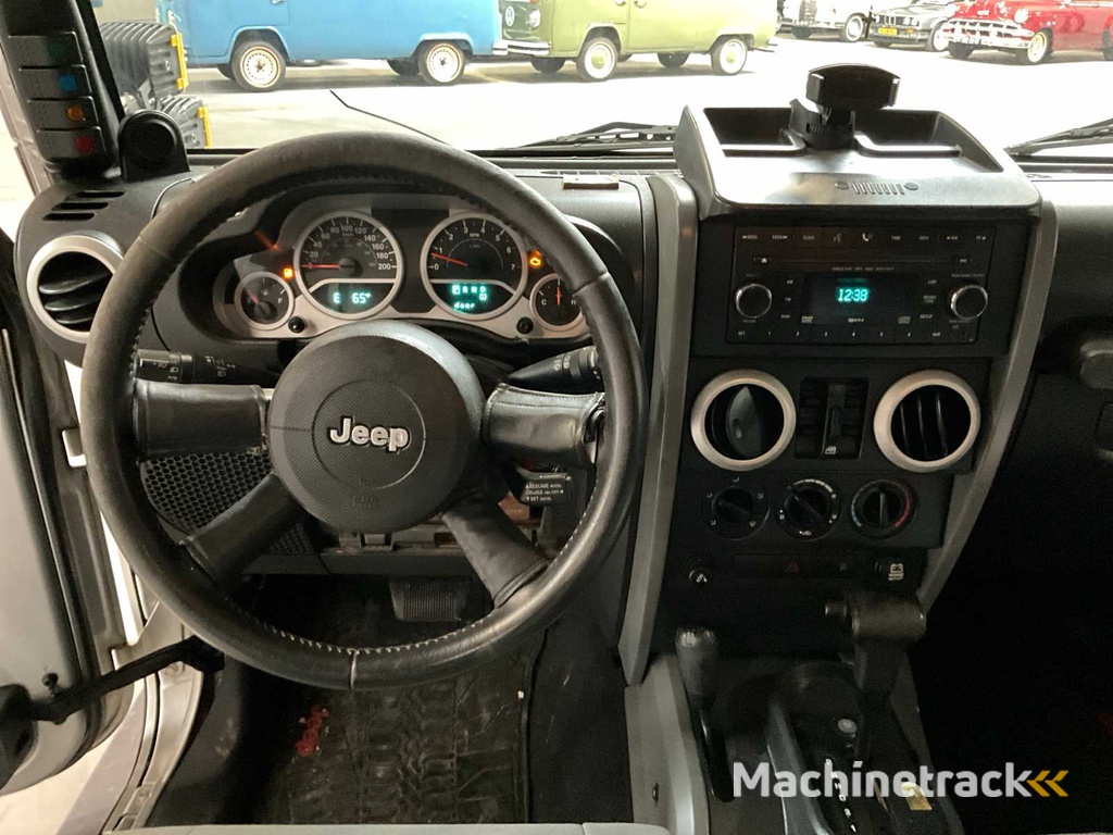 2008 JEEP WRANGLER Sahara 4x4 Personenauto