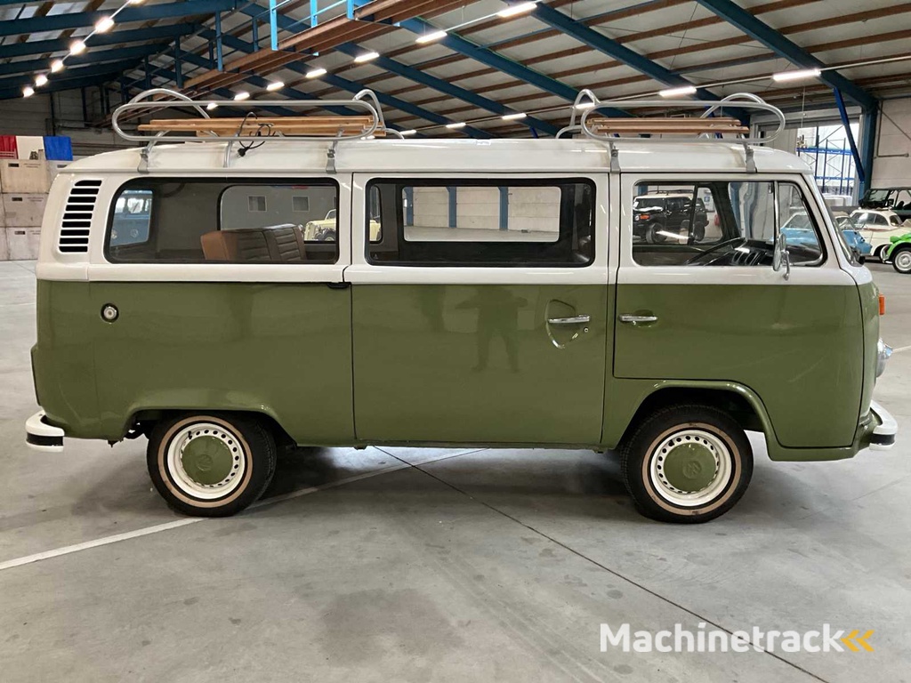 1975 Volkswagen T2 Personenbus