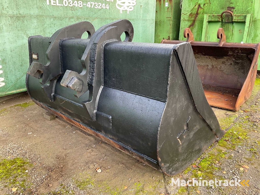 2007 Verachtert Excavator Bucket CW45