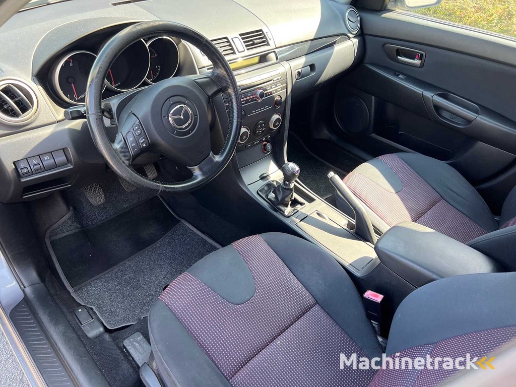 MAZDA - 2005 - 3 - Auto