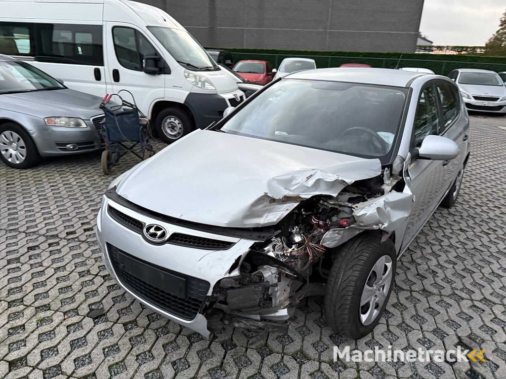 HYUNDAI - 2010 - I30 - Auto