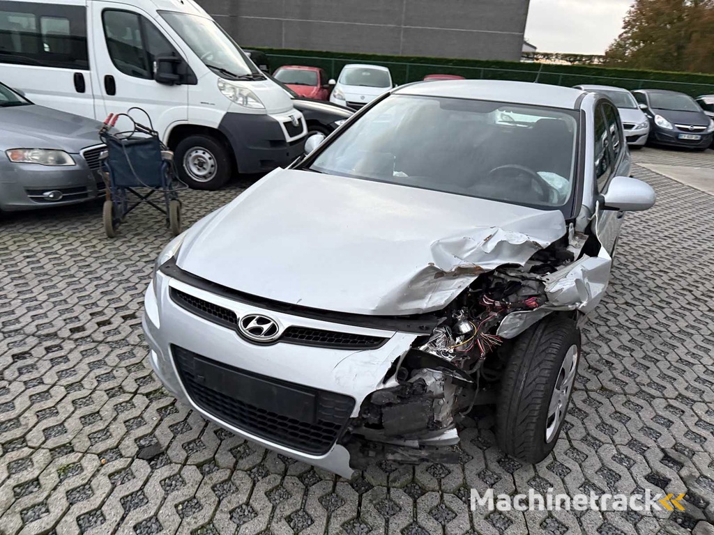 HYUNDAI - 2010 - I30 - Auto