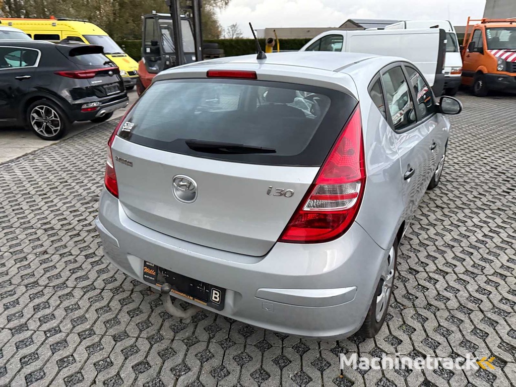 HYUNDAI - 2010 - I30 - Auto