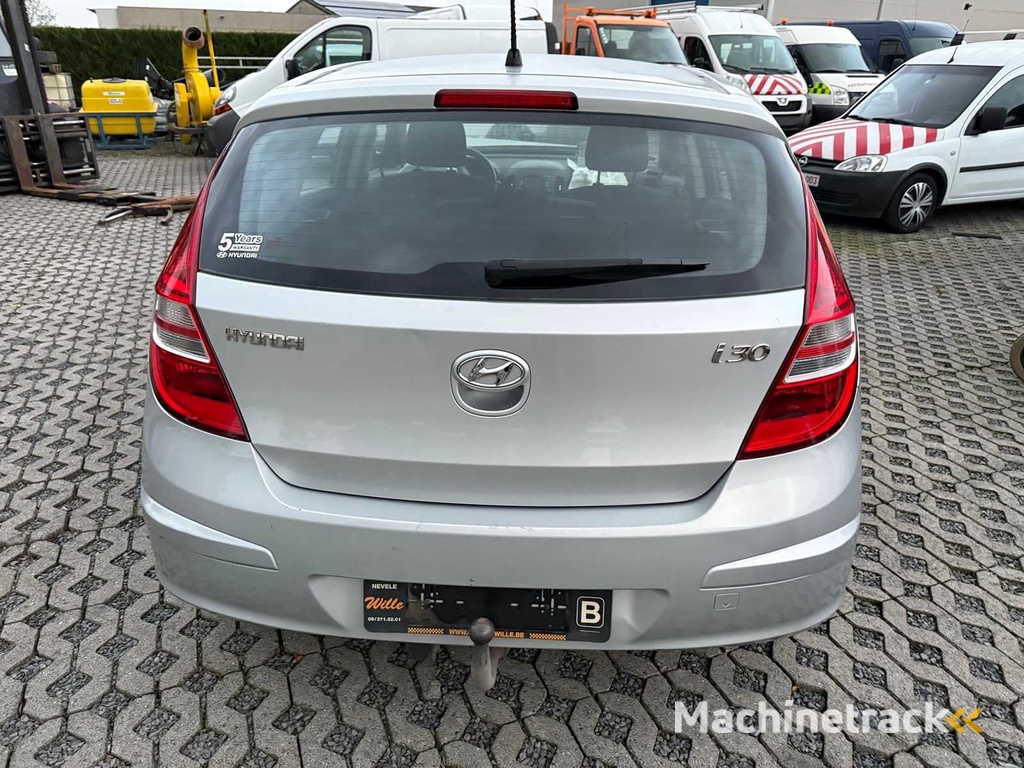 HYUNDAI - 2010 - I30 - Auto