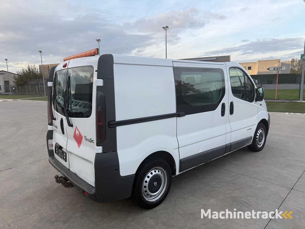 RENAULT - 2004 - TRAFIC - VAN - PKW