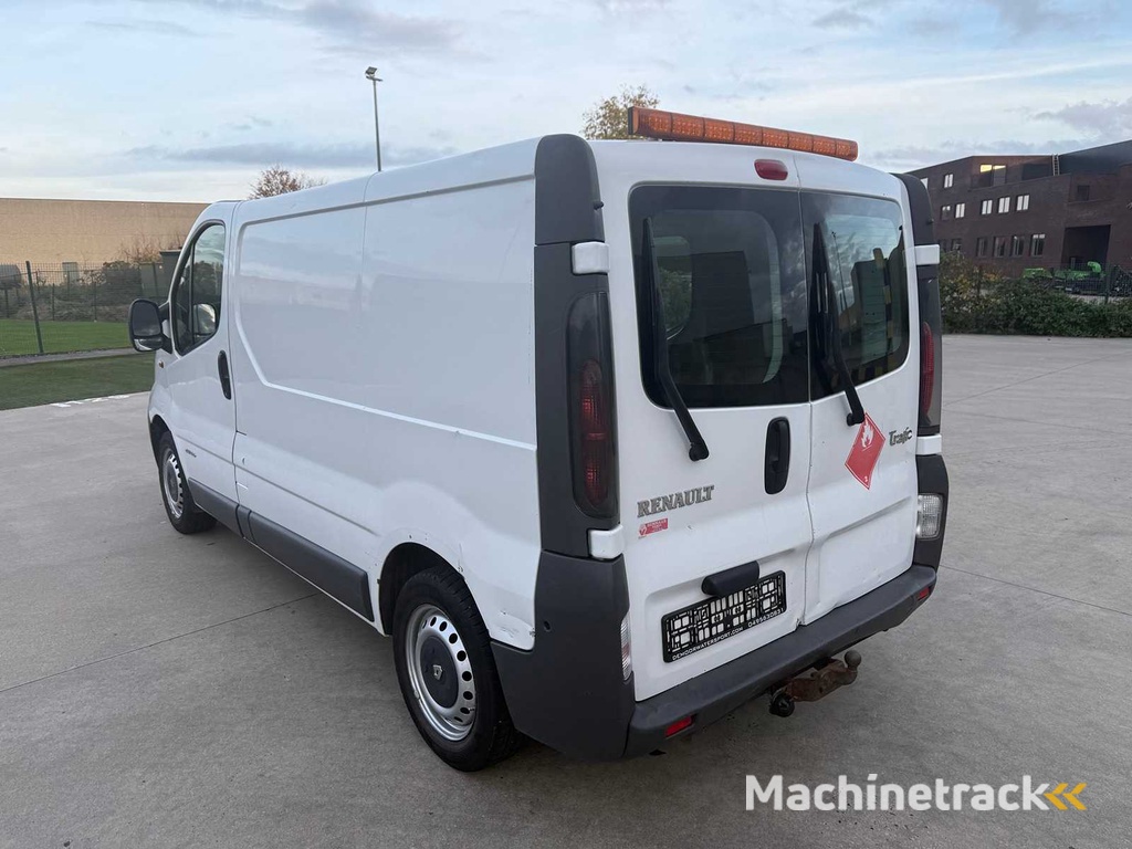 RENAULT - 2004 - TRAFIC - VAN - PKW