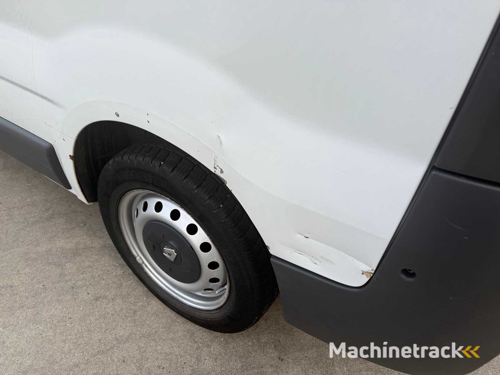 RENAULT - 2004 - TRAFIC - VAN - PKW