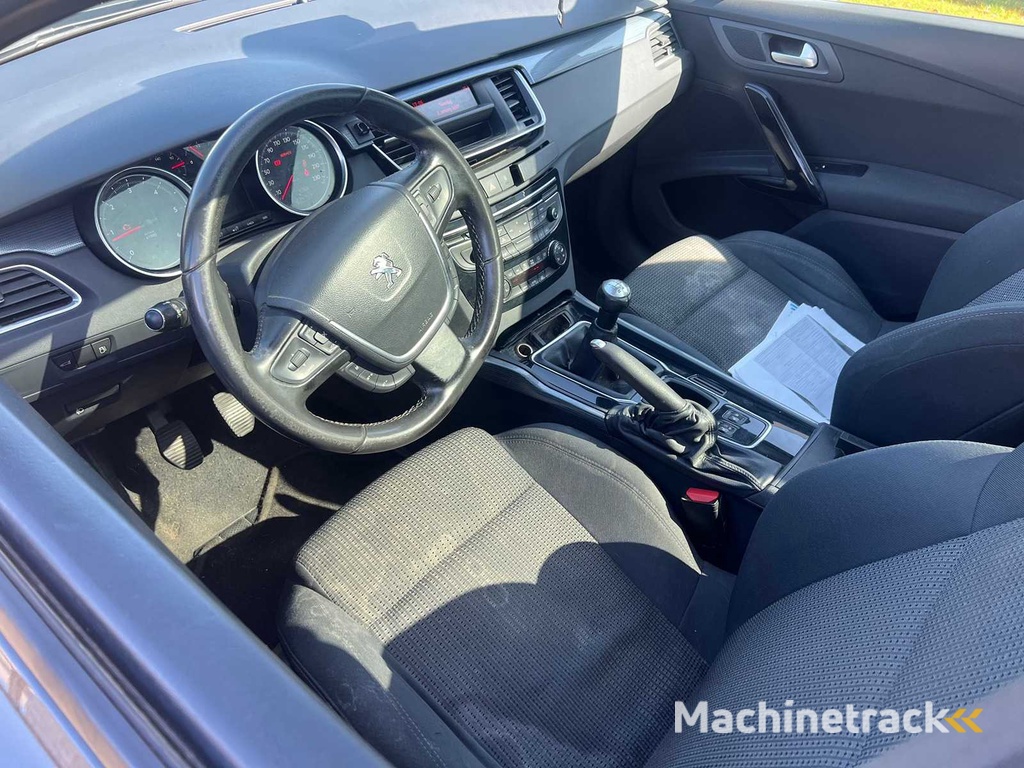PEUGEOT - 200 - 508 - Personenauto